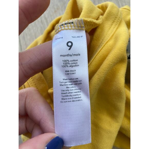 Carter’s Yellow “Brave Little Man” Onesie, Size 9M - Picture 4 of 5